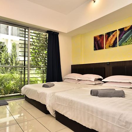 H&F Homestay The Two Owls Nest Aeropod Sovo Studio Room - 2 Queen Bed - Near Airport - Free Parking Kota Kinabalu Zewnętrze zdjęcie